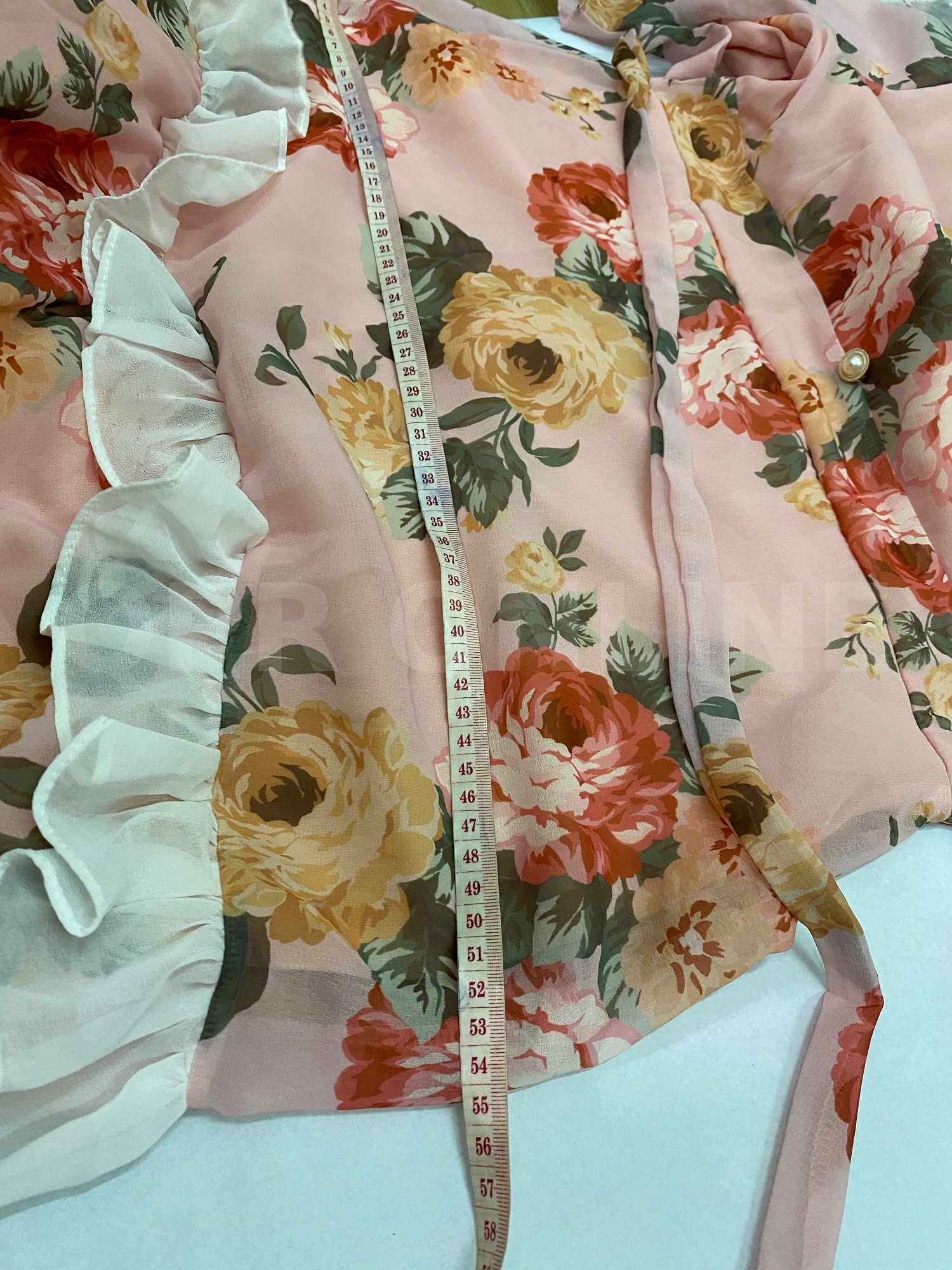 MABELCLOSETชุดเดรส สีชมพูลายดอกไม้แต่งระบายสีขาวชั้นชั้นผ้าชีฟองไซซ์ XL ถึง 2 XL