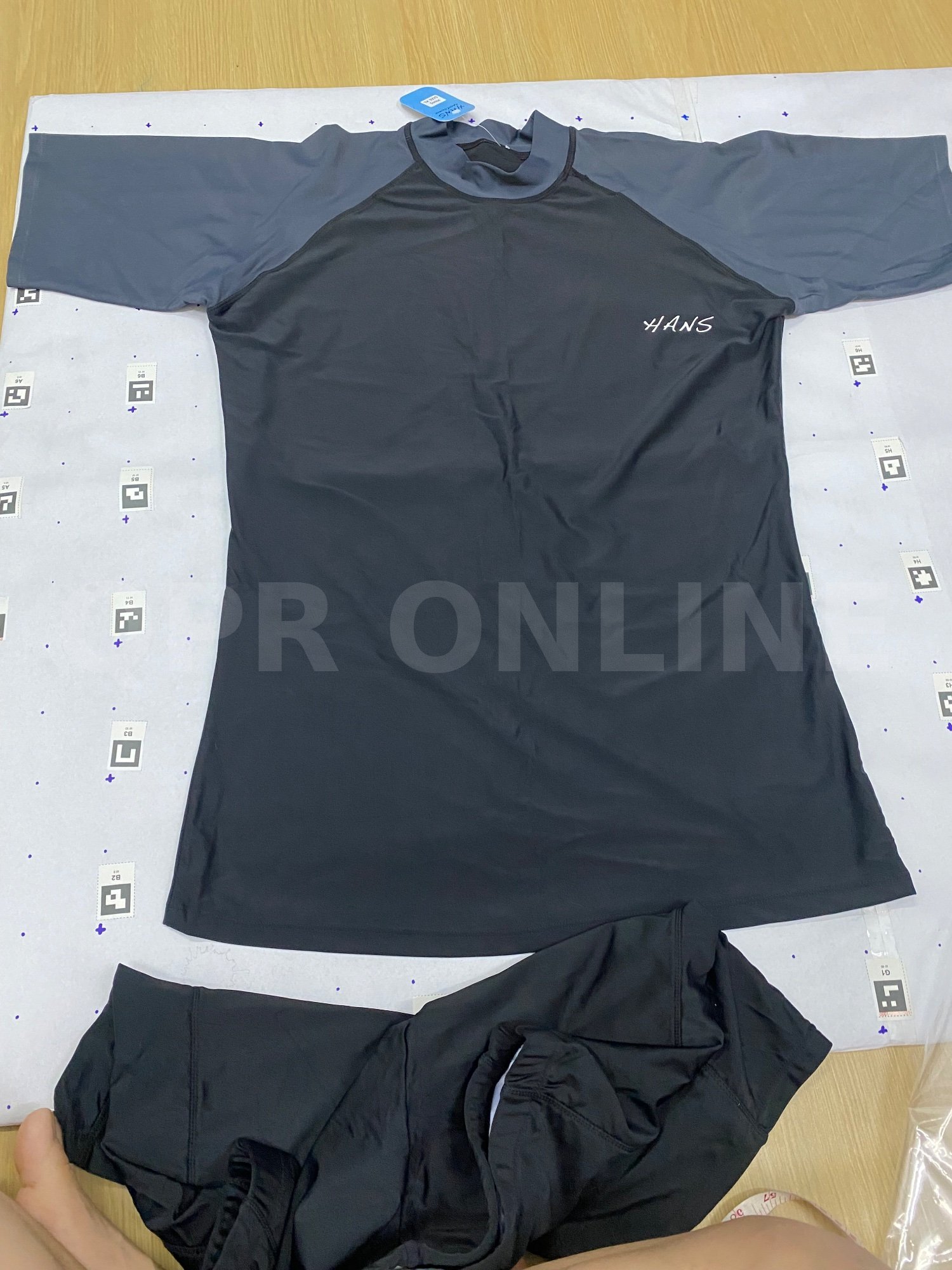 ชุดว่ายน้ำเซ็ตเสื้อแขนสั้นกางเกงขาสั้นผู้ชาย XL
