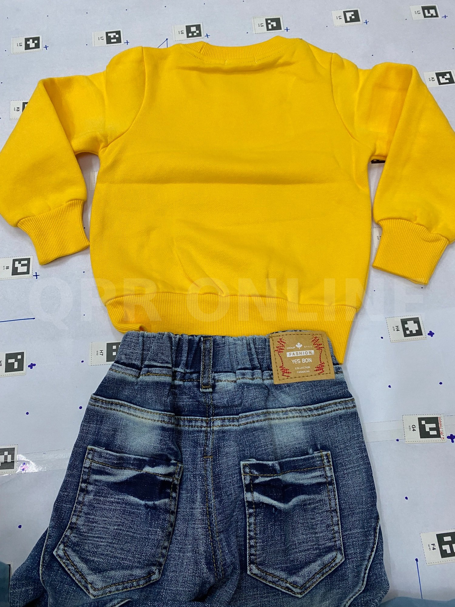 ชุด เซตเด็กเสื้อยืด + กางเกง ยีนส์ขายาวเด็ก 2-3ขวบ size 90 ใส่กันหนาวได้ในอุณหภูมิ 20 ถึง 25 องศา