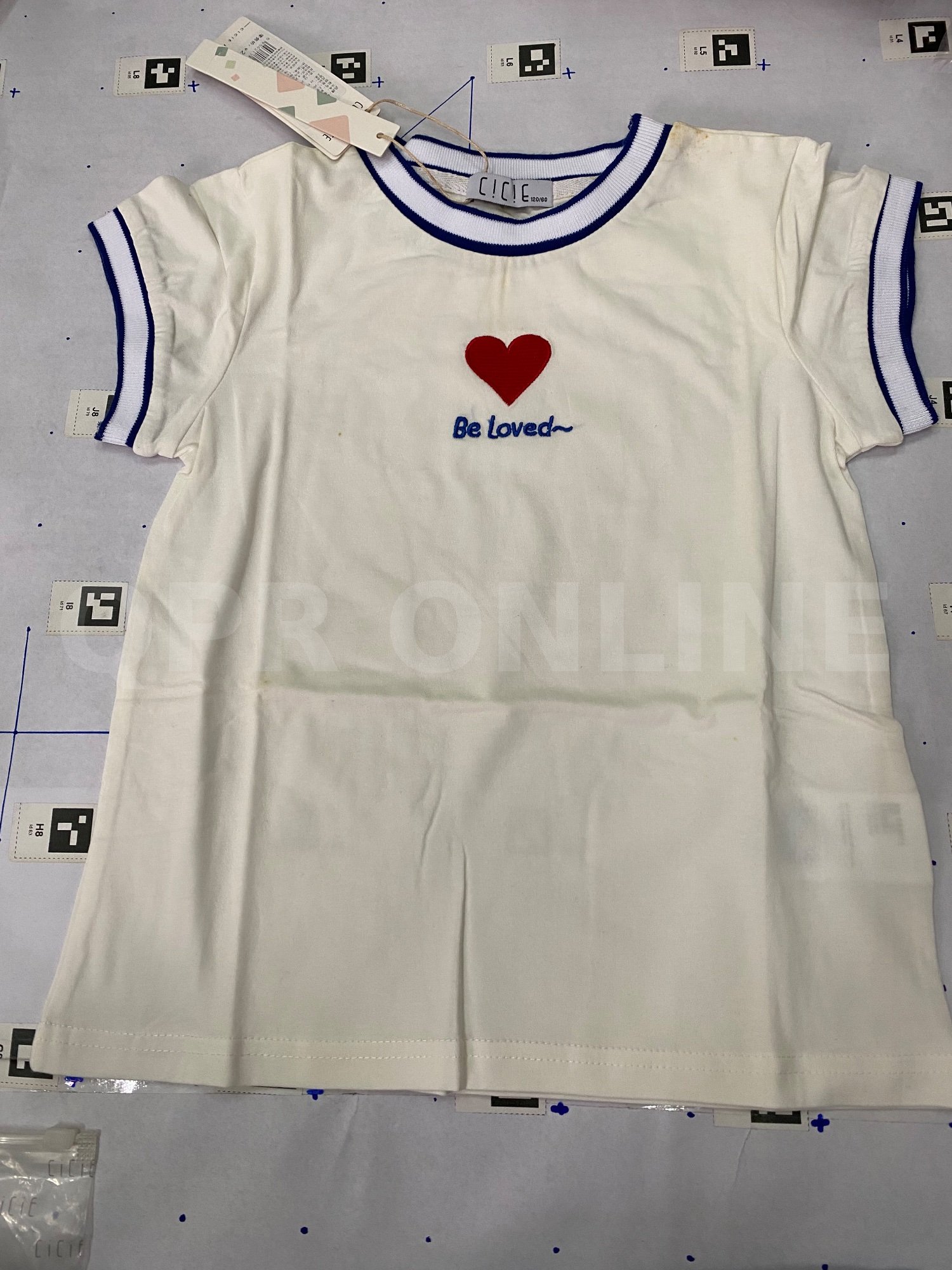 *สินค้ามีตำหนิ *ชุดเซทเสื้อยืด+กางเกงกระโปรง เด็กโตผู้หญิง 5-6 ขวบ size 120