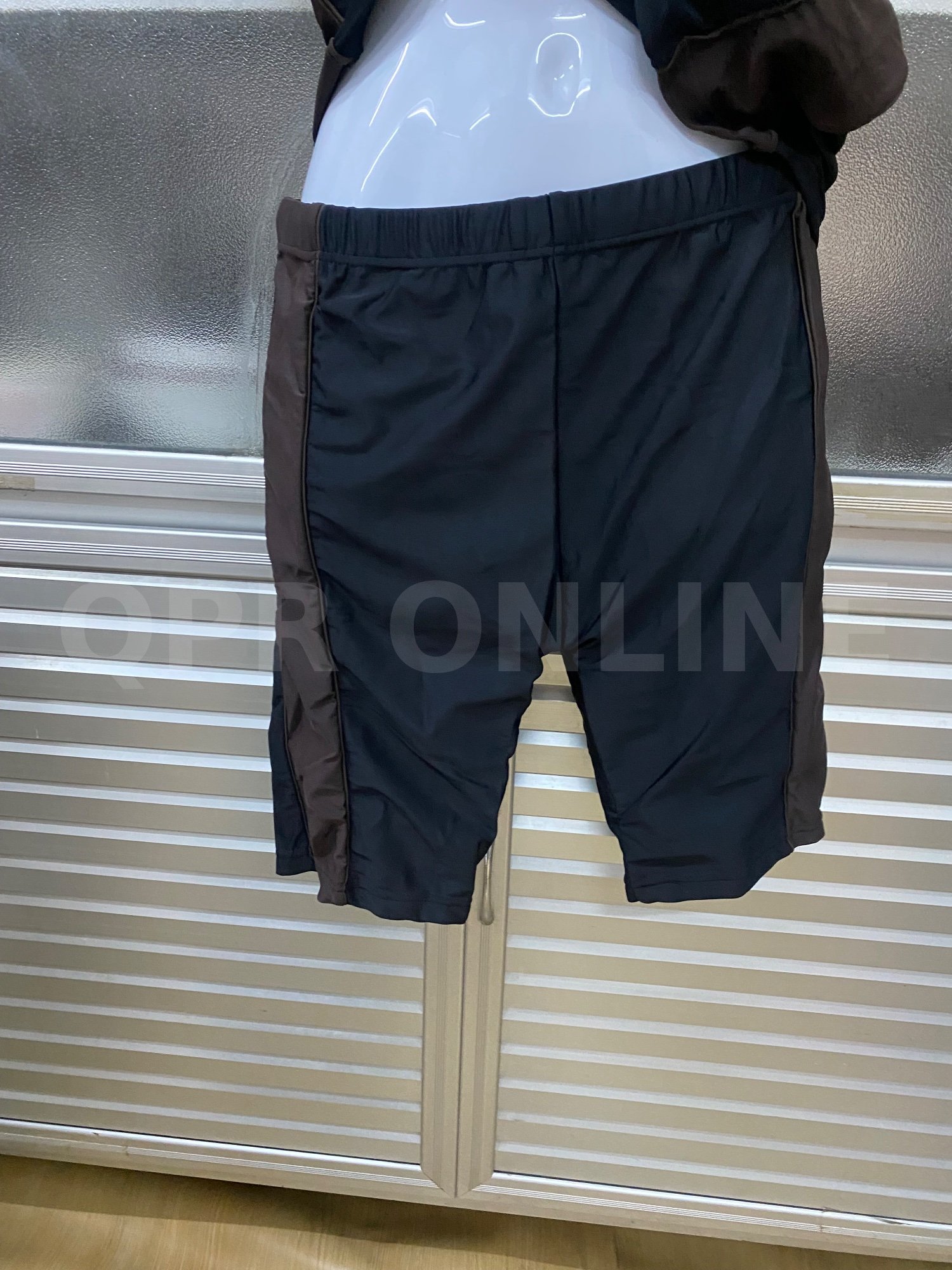 ชุดว่ายน้ำเซตเสื้อแขนสั้น+กางเกงขาสั้น