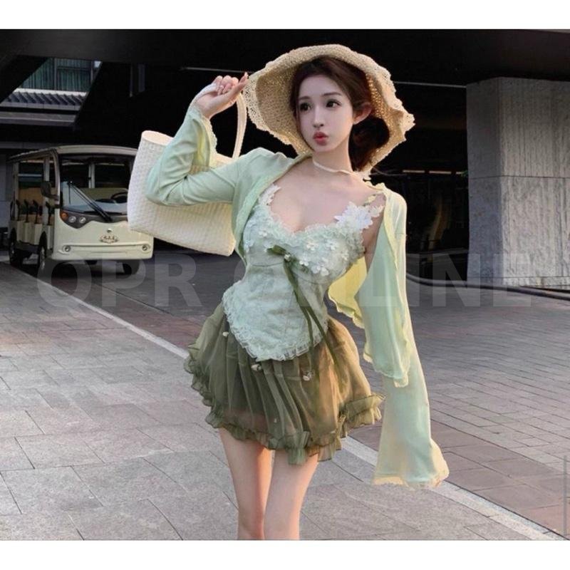 ชุดเซ็ทน่ารัก 3 ชิ้น สไตล์เจ้าหญิงคุณหนูสุดหรูหวานละมุน มาพร้อมเสื้อสายเดี่ยว กระโปรงสั้น และคาร์ดิแกนคลุม