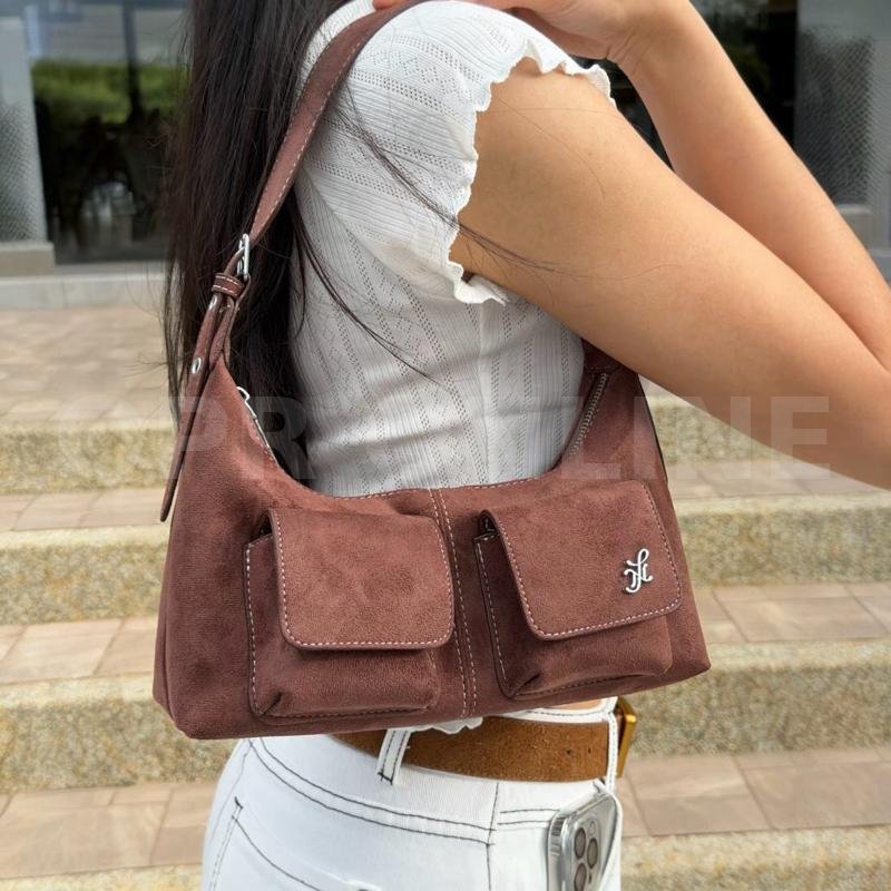 TopChoice | NEFOUND (NF25024) กระเป๋า  โฮโบรุ่น Rondie คาร์โก้หน้า หนังกลับ Premium — ดำ