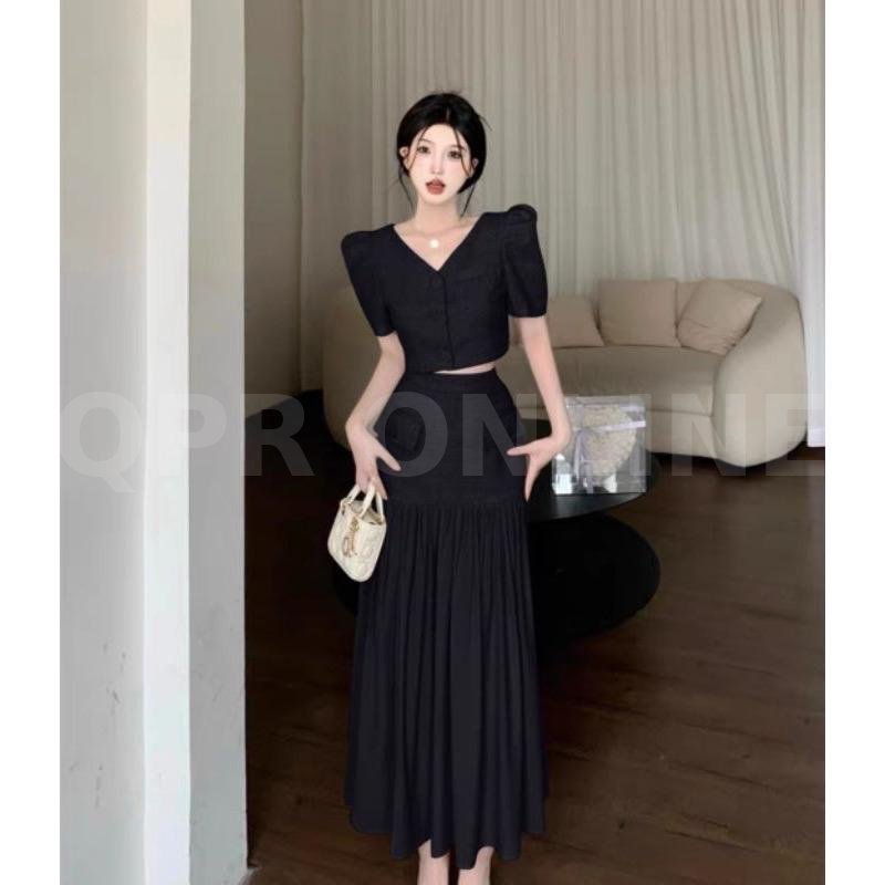 ชุดเซ็ททวีตงานไฮเอนด์ นำเข้าสไตล์เกาหลี เสื้อ+กระโปรงยาวเอวสูงหางปลา