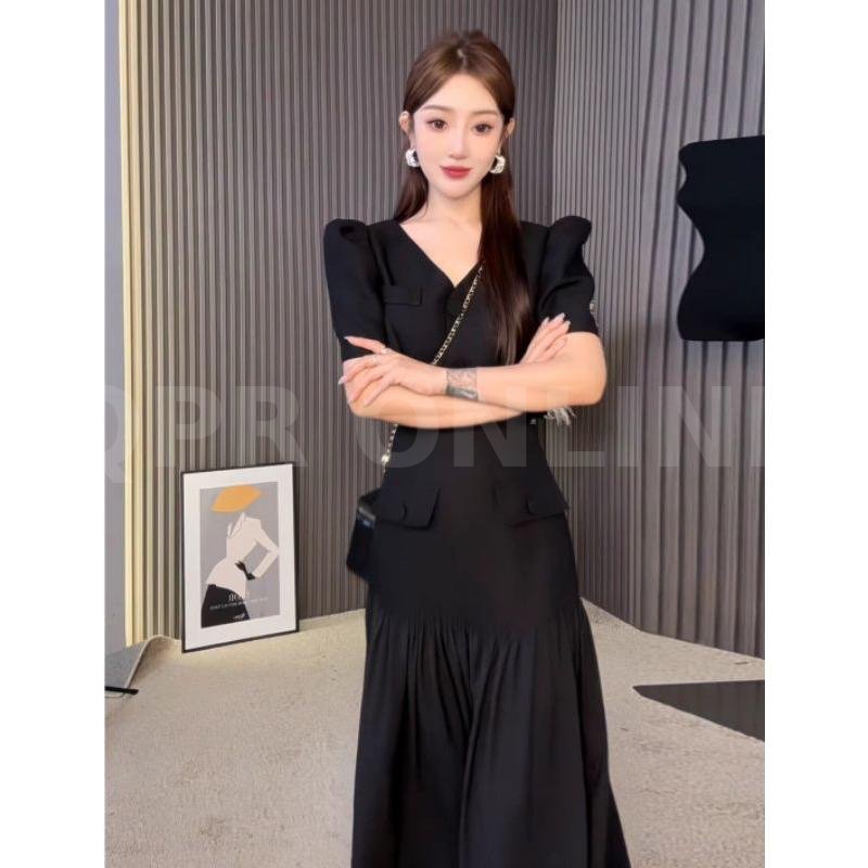ชุดเซ็ททวีตงานไฮเอนด์ นำเข้าสไตล์เกาหลี เสื้อ+กระโปรงยาวเอวสูงหางปลา